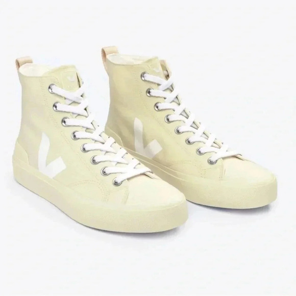 Veja Wata II High Top Sneaker Butter White size 11.5 - RARE! - Picture 1 of 13
